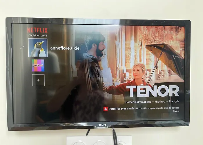 Гостевой дом Dans Ancienne Ecole Казер-сюр-Л'Адур